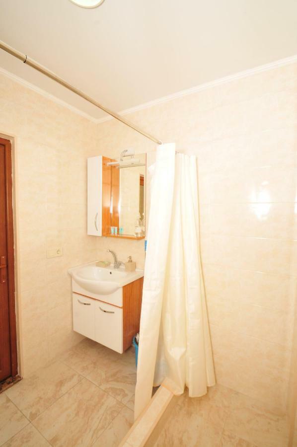 Orbi Apart Hotel In Front Of Aquapark Batumi Exterior foto