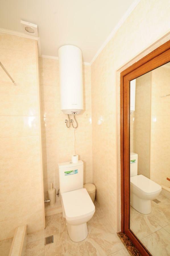 Orbi Apart Hotel In Front Of Aquapark Batumi Exterior foto